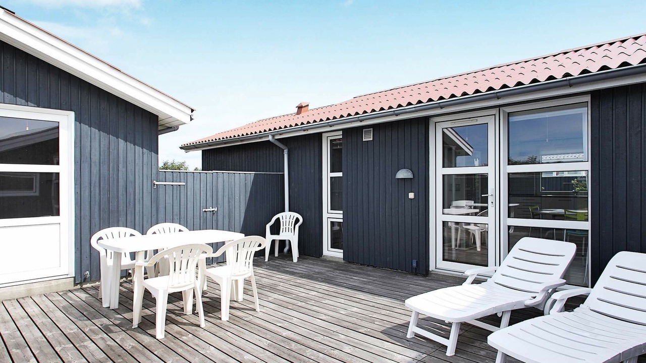 Photo of Others in Lokken