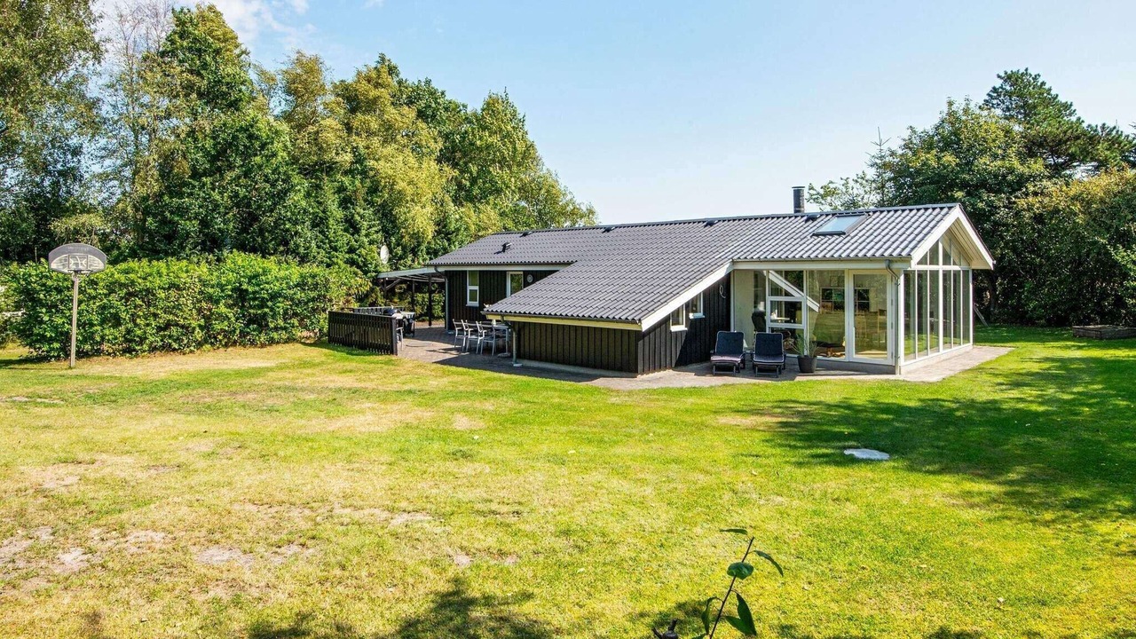 Photo of Outdoor in Skaven Strand