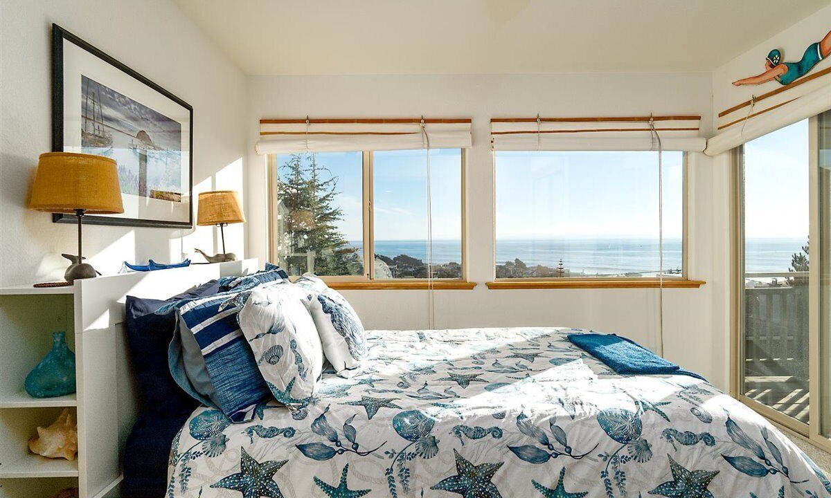 Photo of Bedroom in Marine Terrace