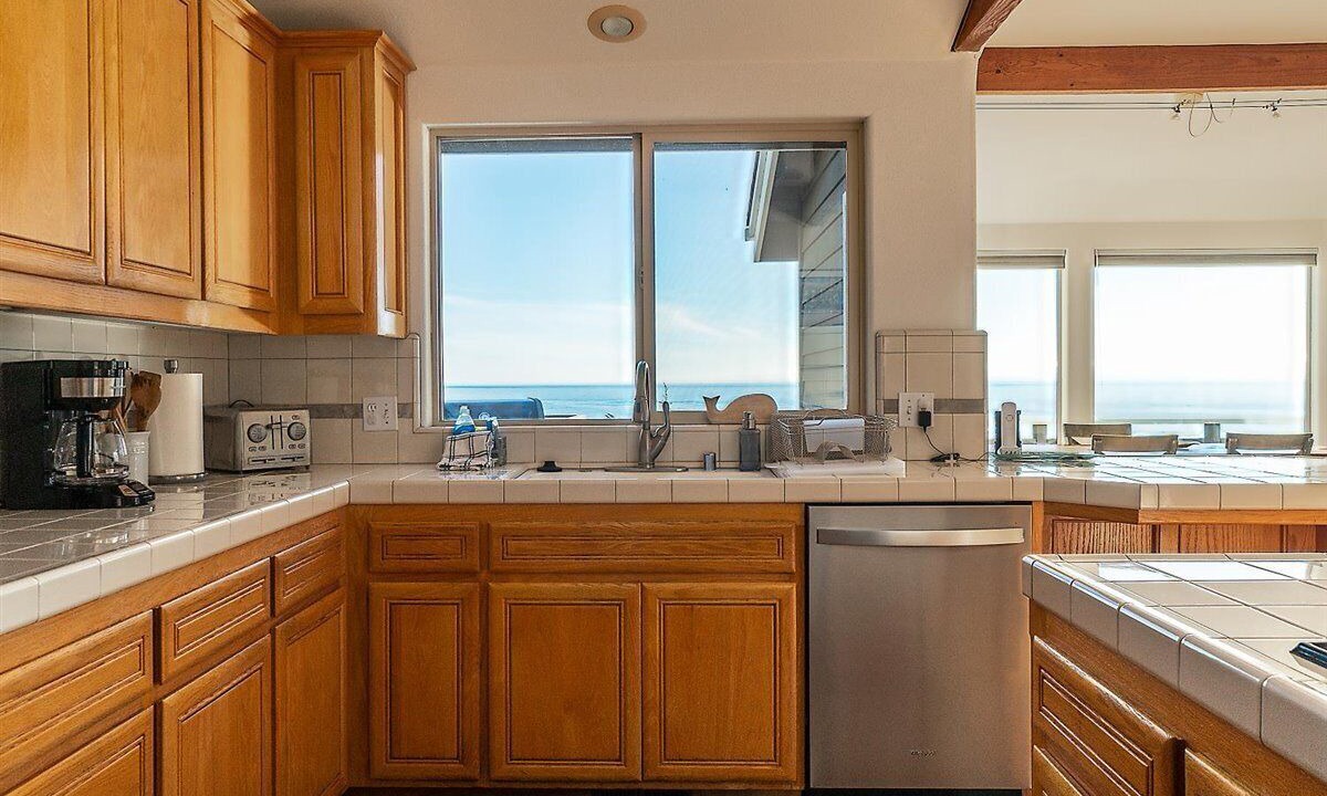 Photo of Kitchen in Marine Terrace