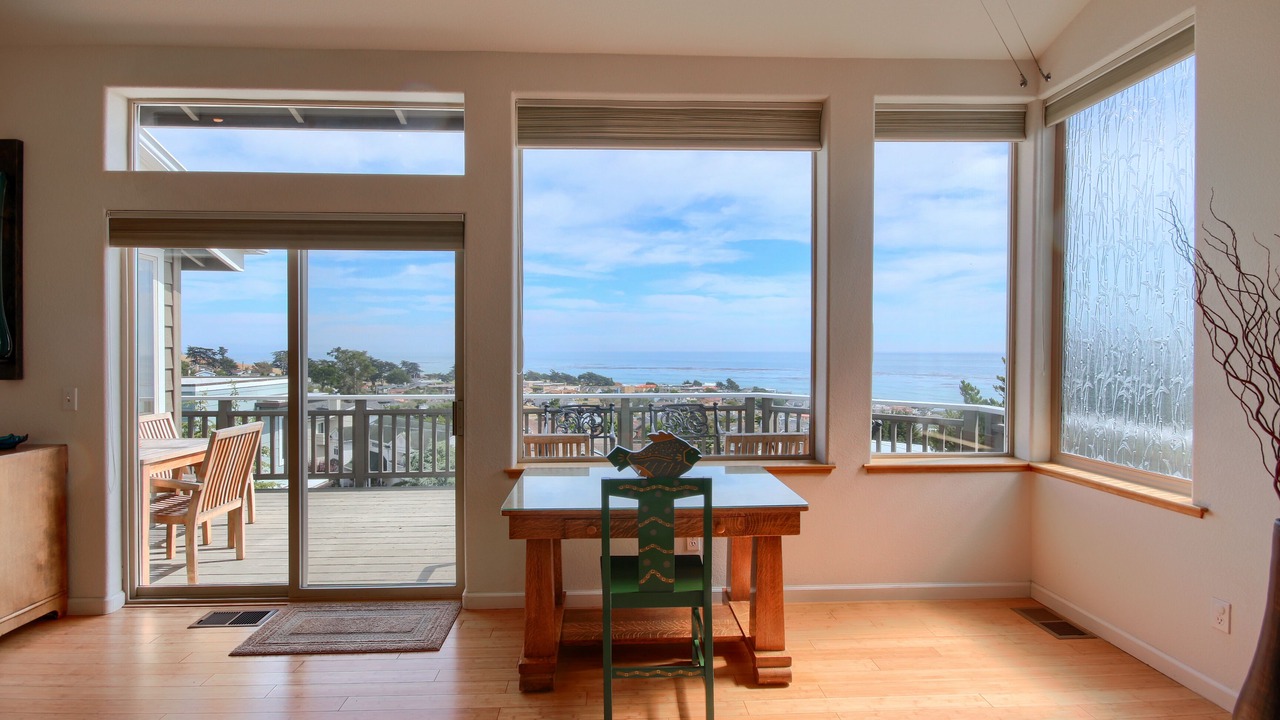 Photo of Patio Balcony in Marine Terrace