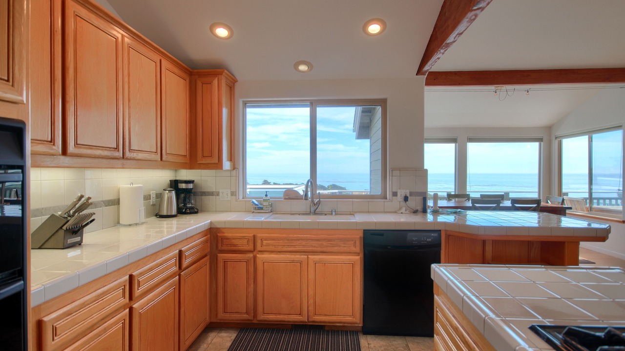 Photo of Kitchen in Marine Terrace