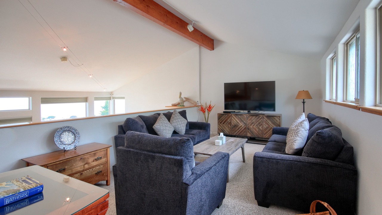Photo of Livingroom in Marine Terrace