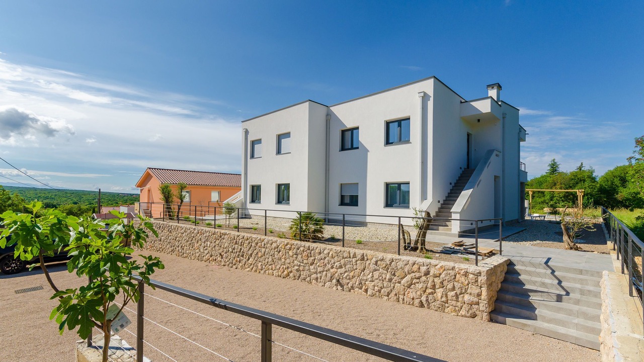 Photo of Outdoor in Linardici