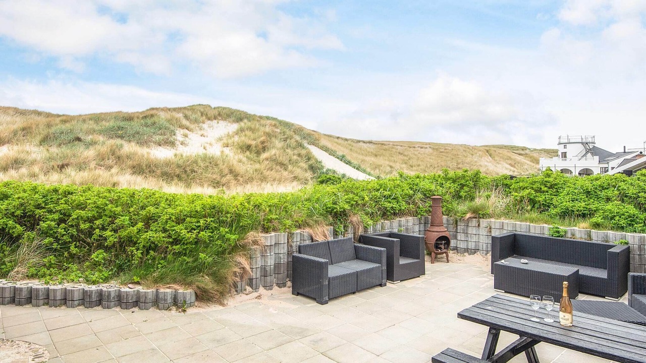 Photo of Outdoor in Vrist Strand