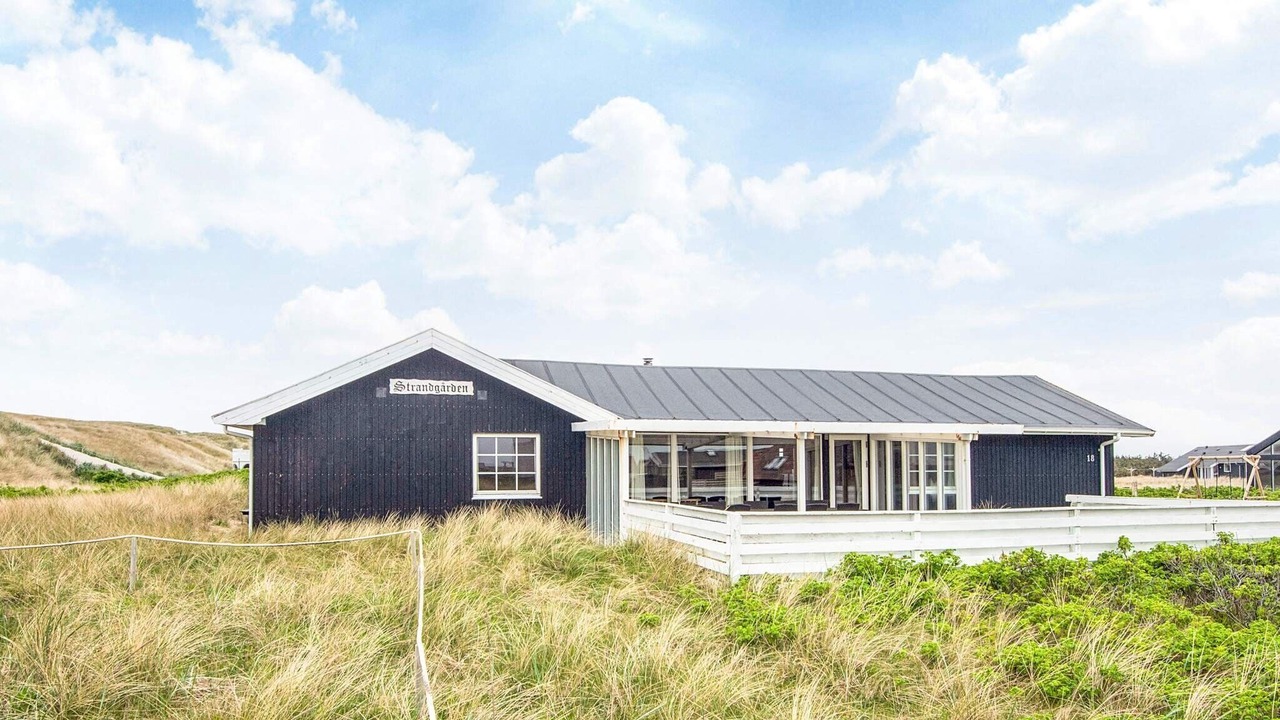 Photo of Outdoor in Vrist Strand