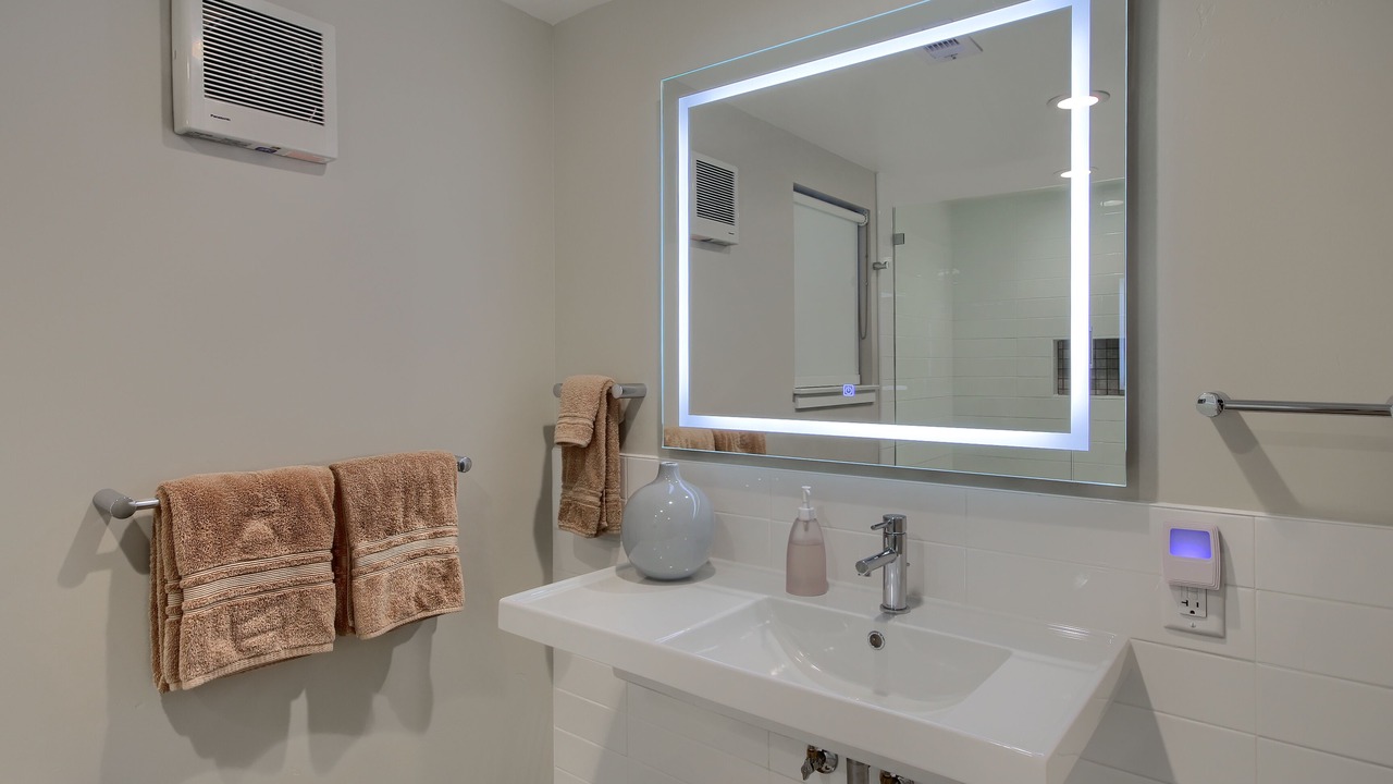 Photo of Bathroom in Park Hill