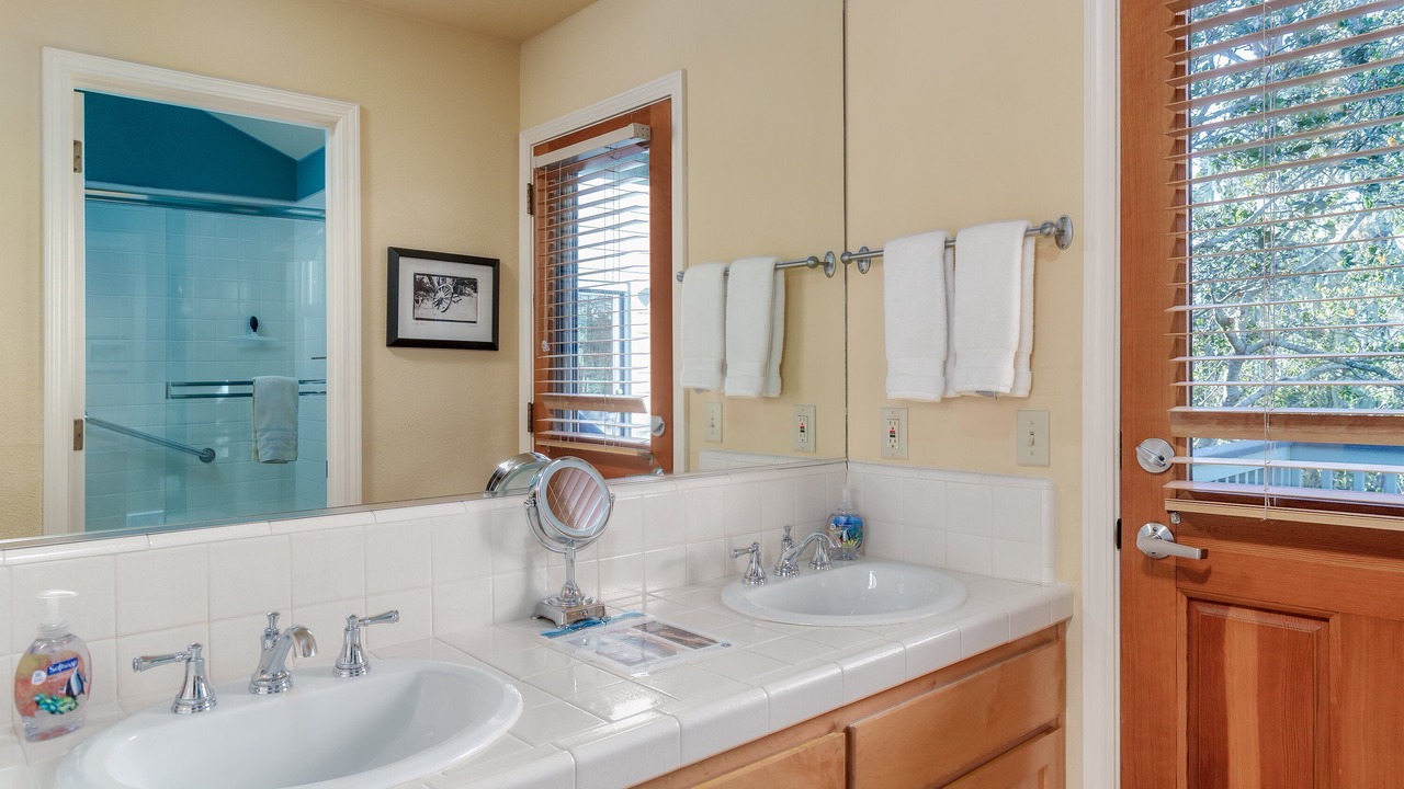 Photo of Bathroom in Marine Terrace