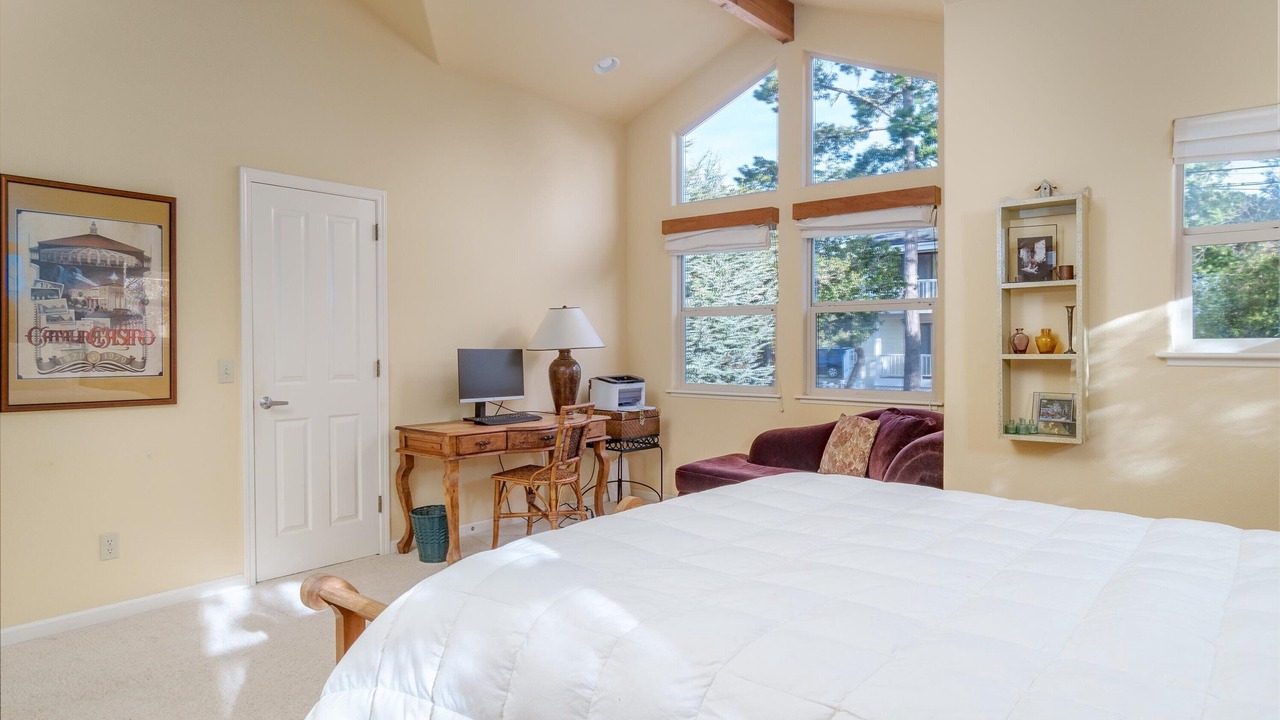 Photo of Bedroom in Marine Terrace