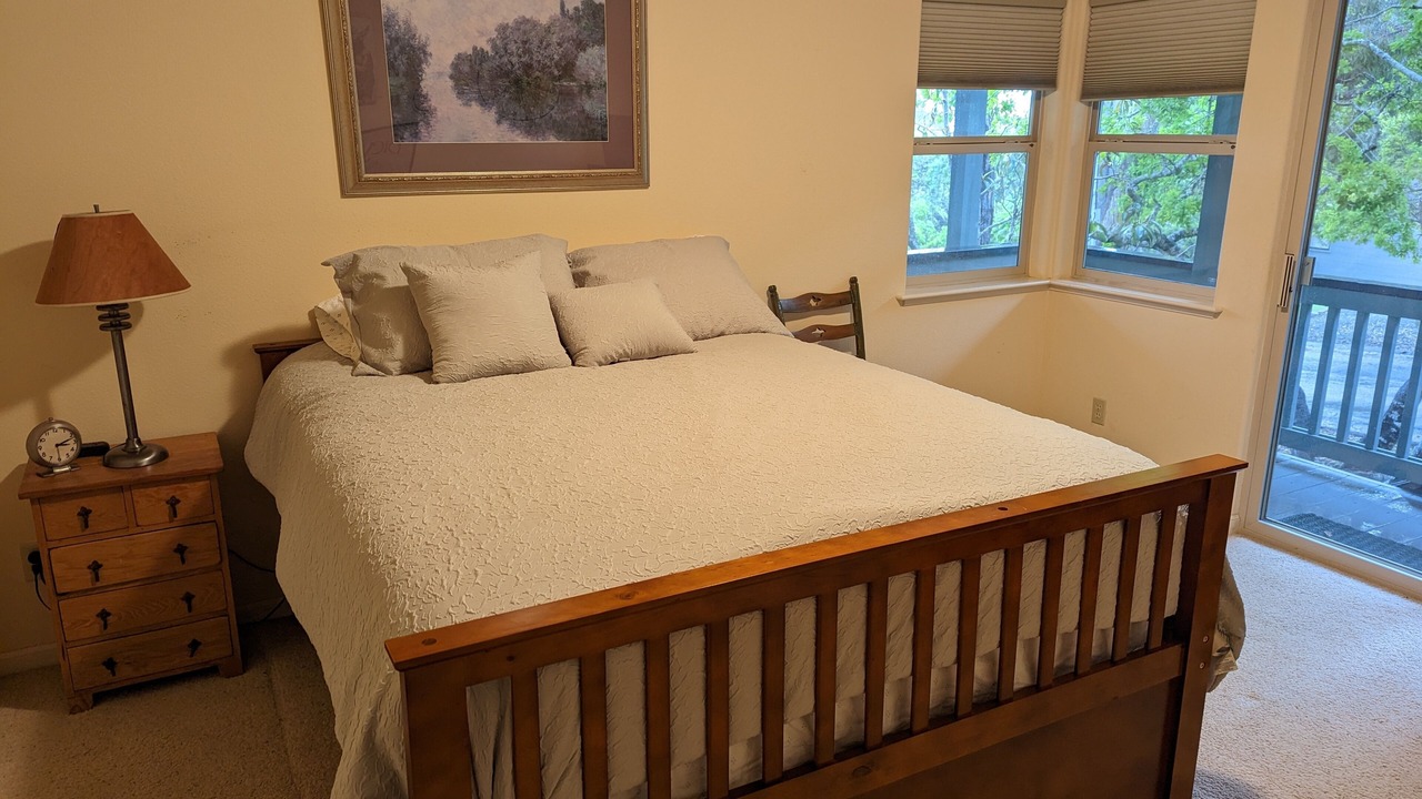 Photo of Bedroom in Marine Terrace