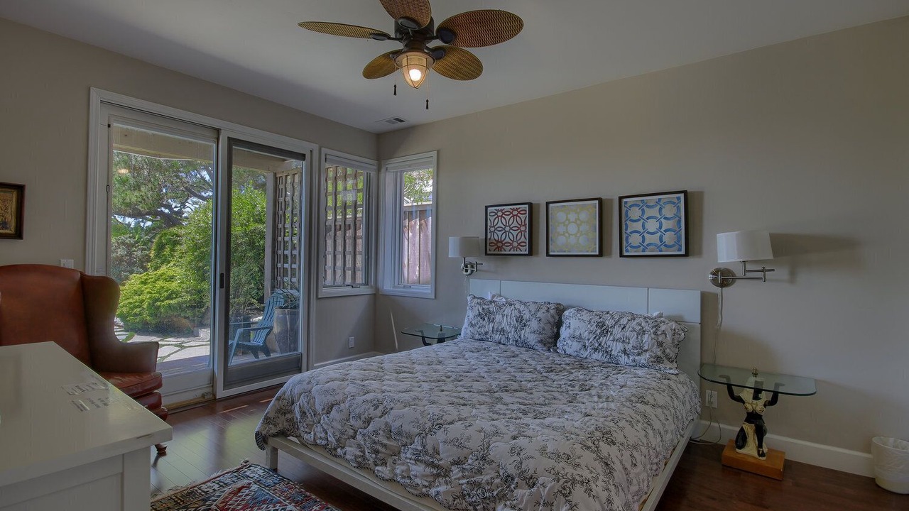 Photo of Bedroom in Happy Hill