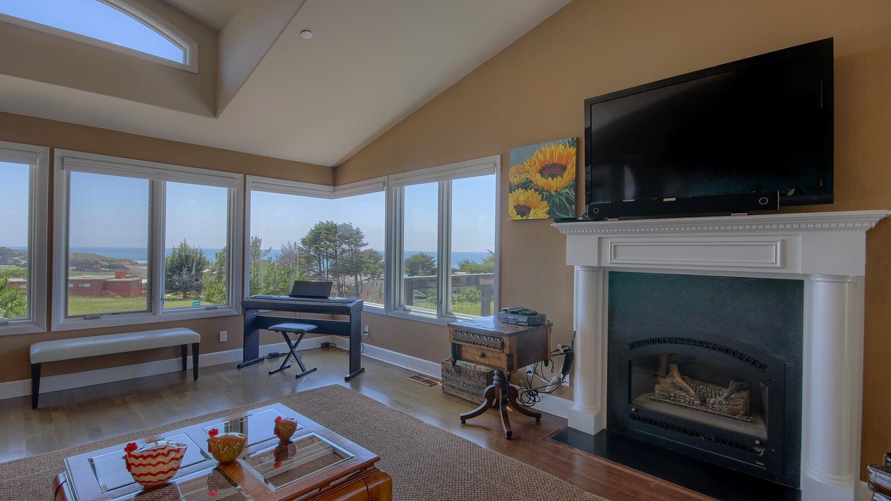 Photo of Livingroom in Happy Hill