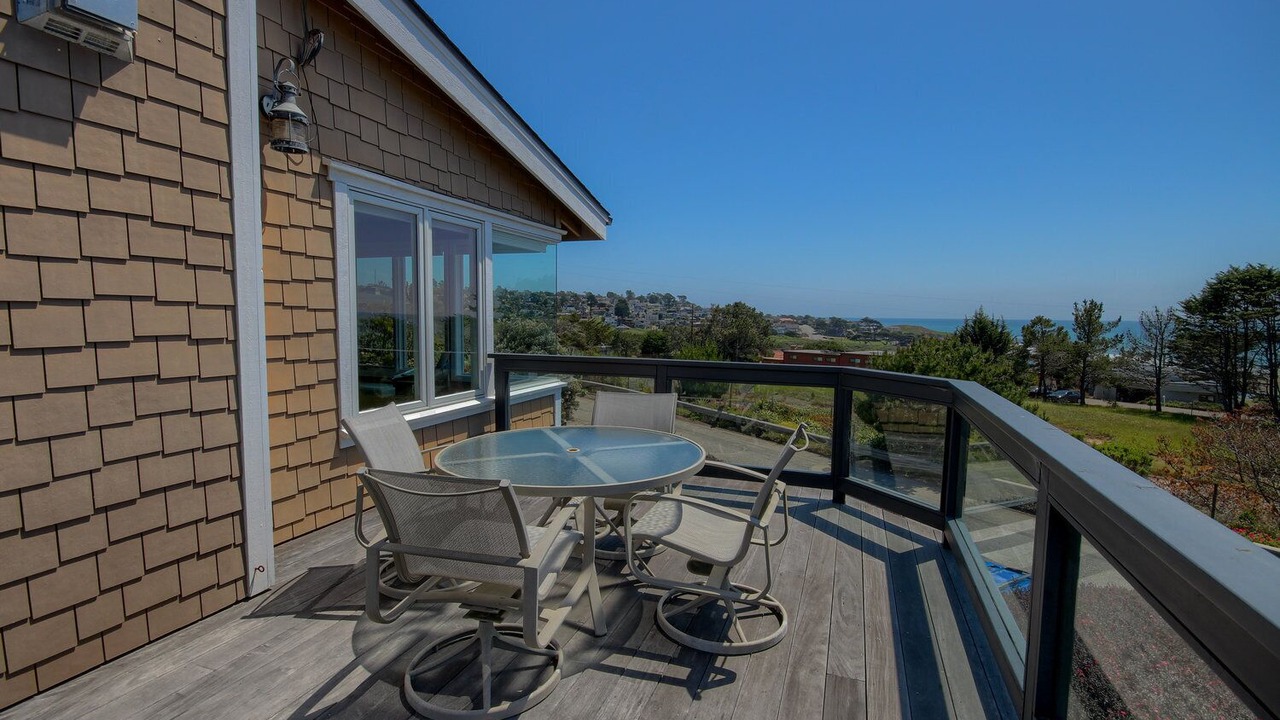 Photo of Outdoor in Happy Hill