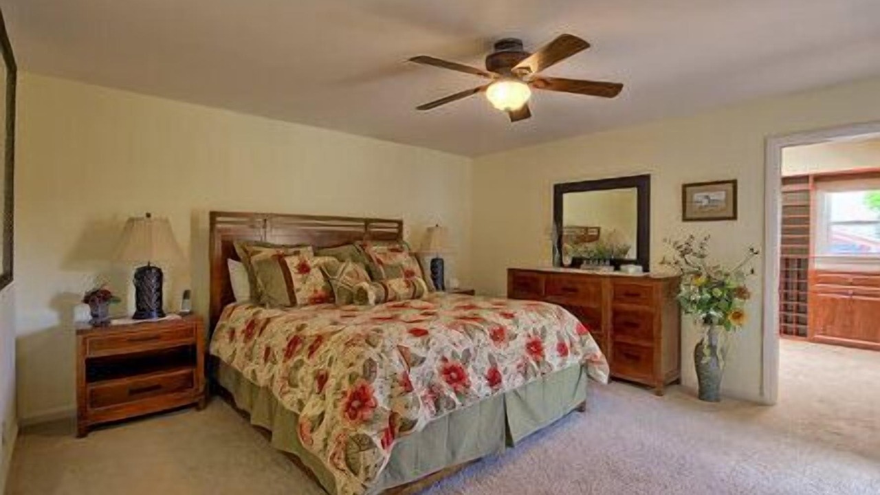 Photo of Bedroom in Pine Knolls Estates