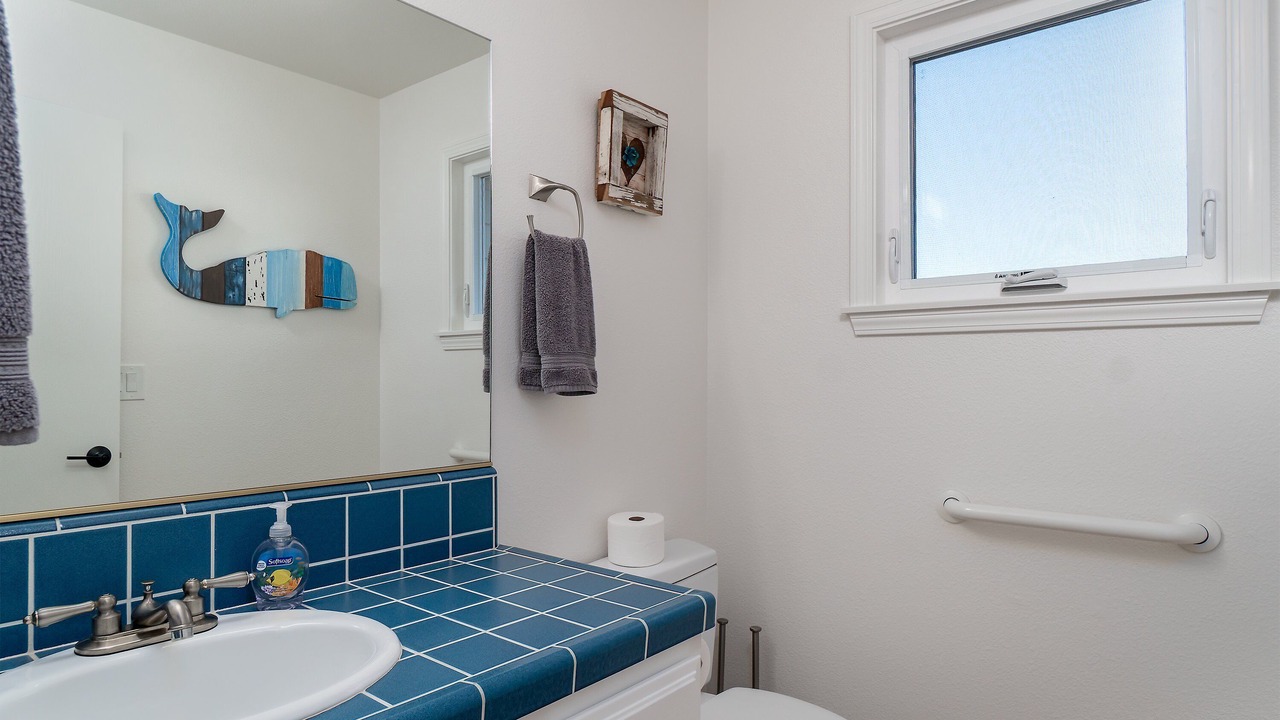 Photo of Bathroom in Marine Terrace