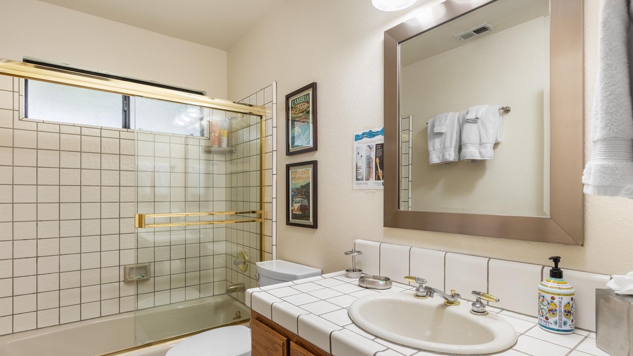 Photo of Bathroom in Park Hill