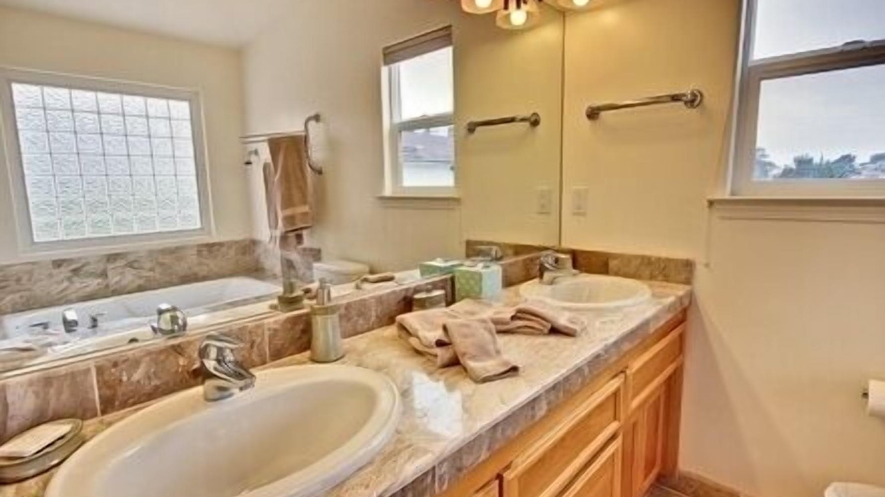 Photo of Bathroom in Marine Terrace