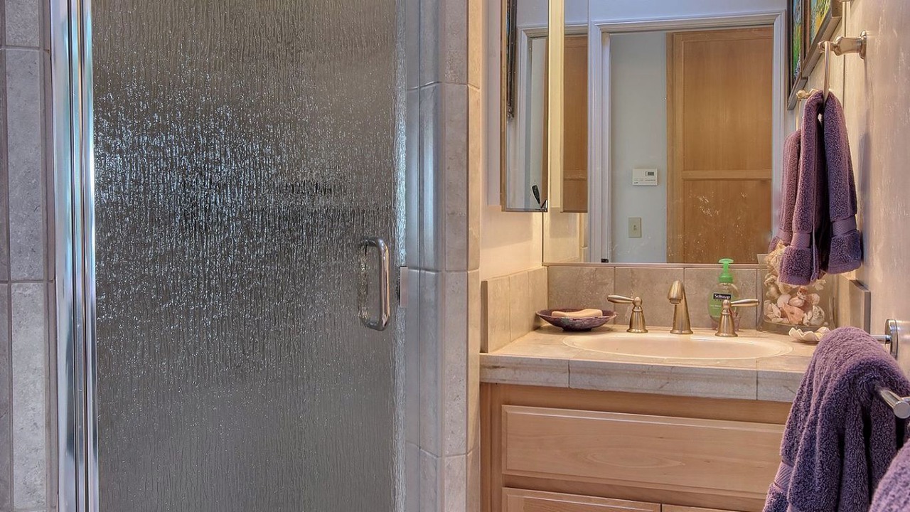 Photo of Bathroom in Park Hill