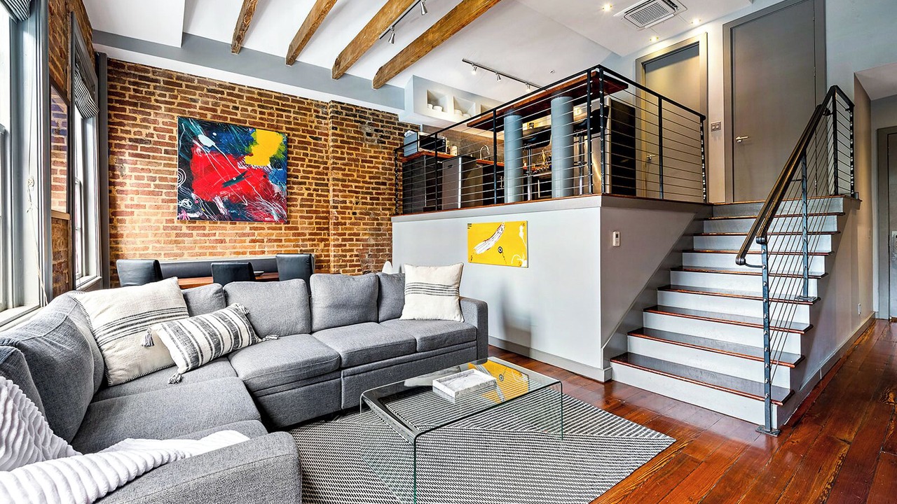 Photo of Livingroom in Central Business District