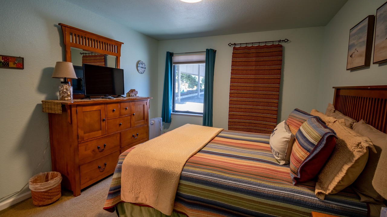 Photo of Bedroom in San Simeon