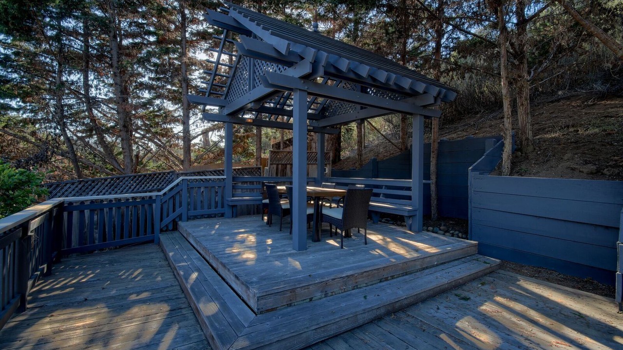 Photo of Outdoor in Cambria