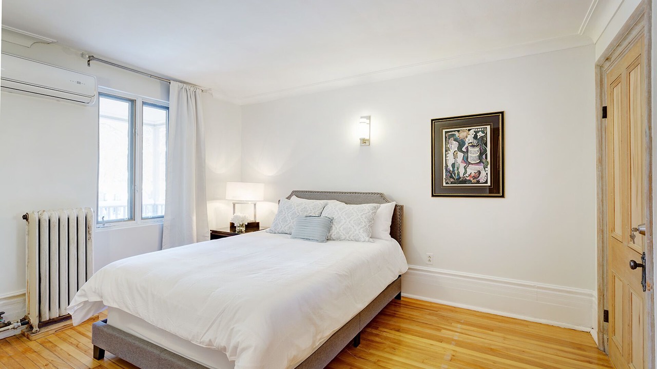 Photo of Bedroom in Downtown Montreal