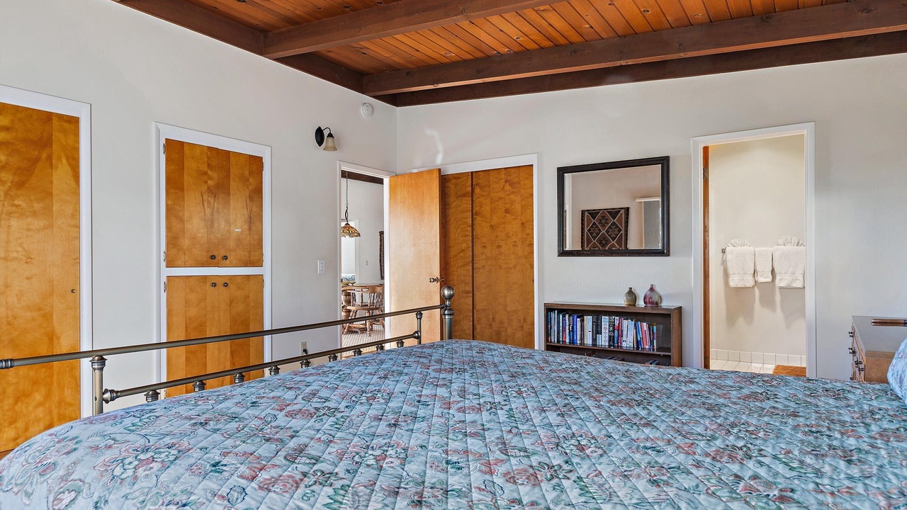 Photo of Bedroom in Happy Hill