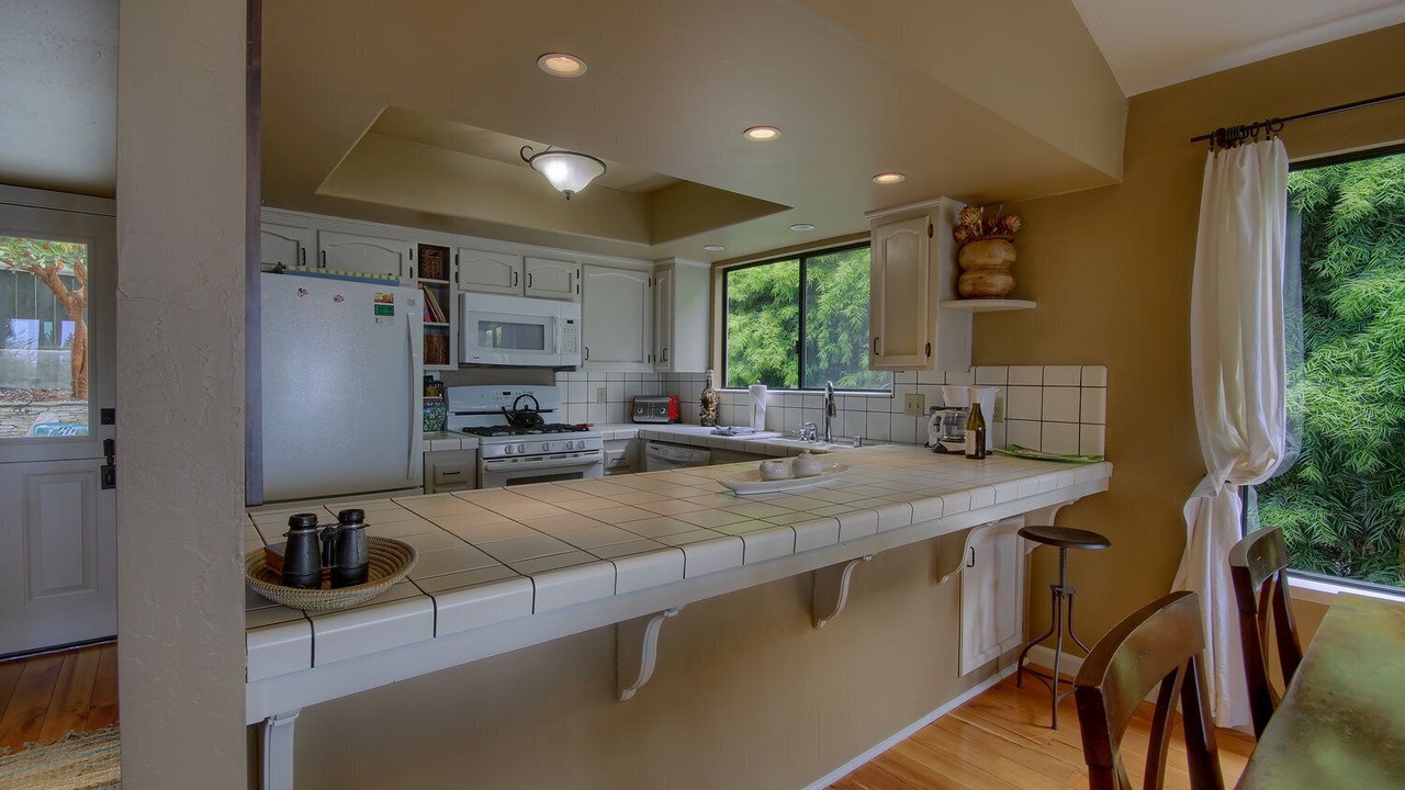 Photo of Kitchen in Marine Terrace