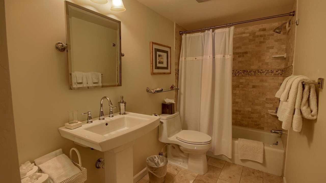 Photo of Bathroom in Marine Terrace