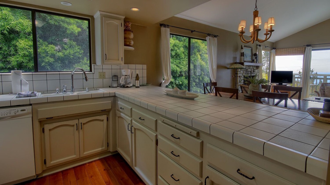 Photo of Kitchen in Marine Terrace