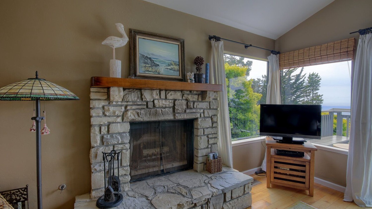 Photo of Livingroom in Marine Terrace