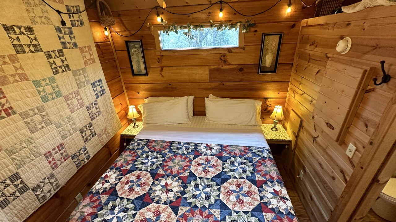 Photo of Bedroom in Candler