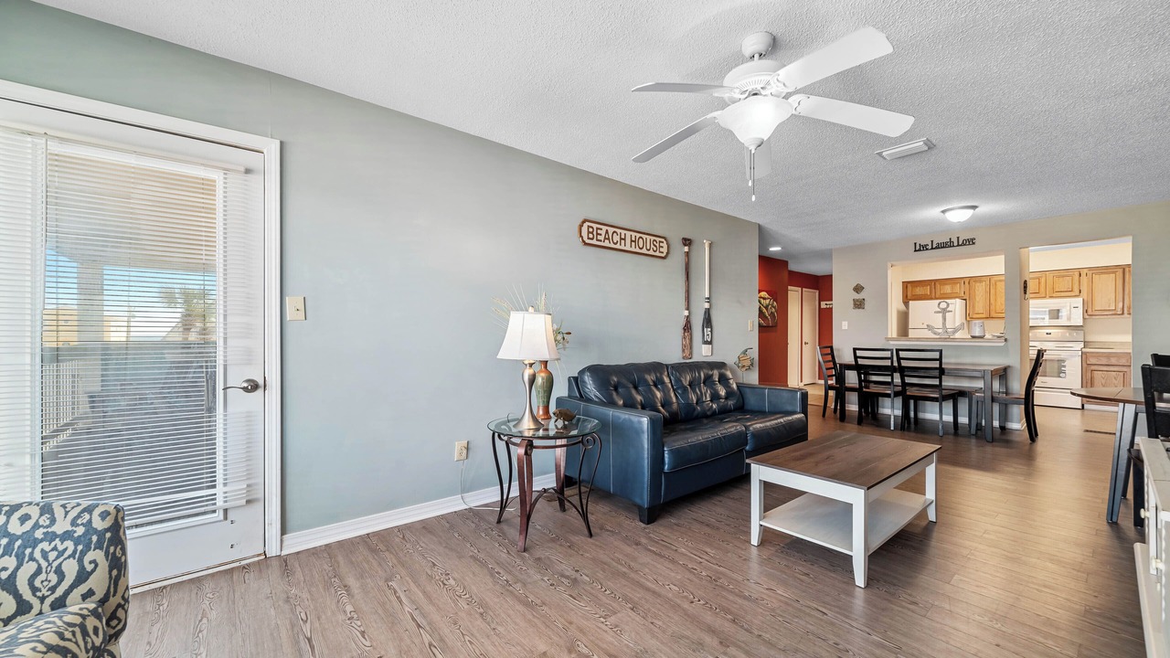 Photo of Livingroom in Gulf Shores