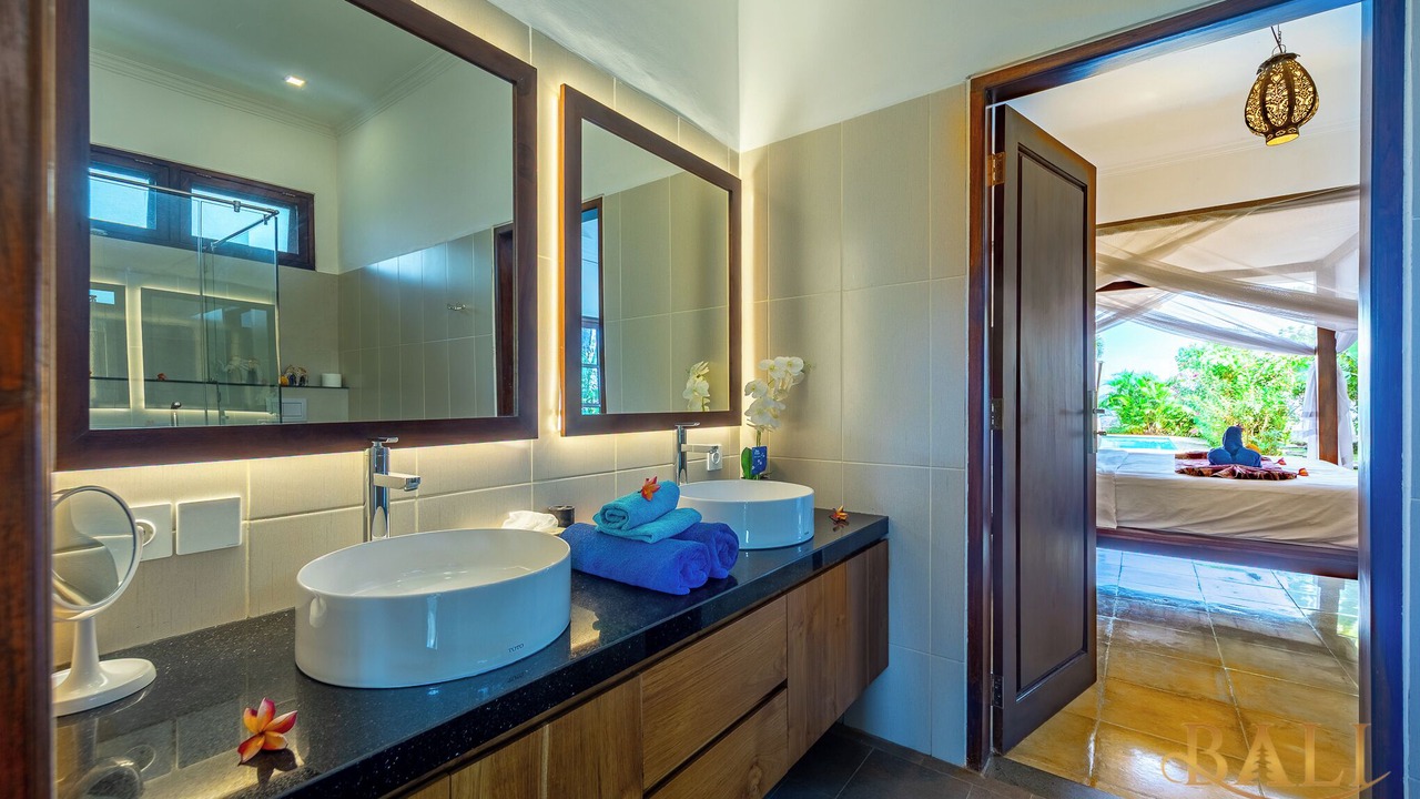 Photo of Bathroom in Dencarik