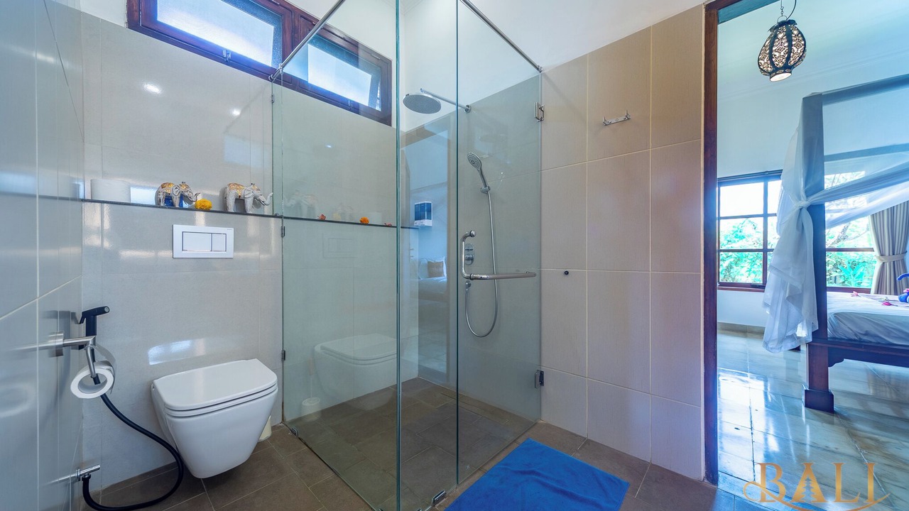 Photo of Bathroom in Dencarik