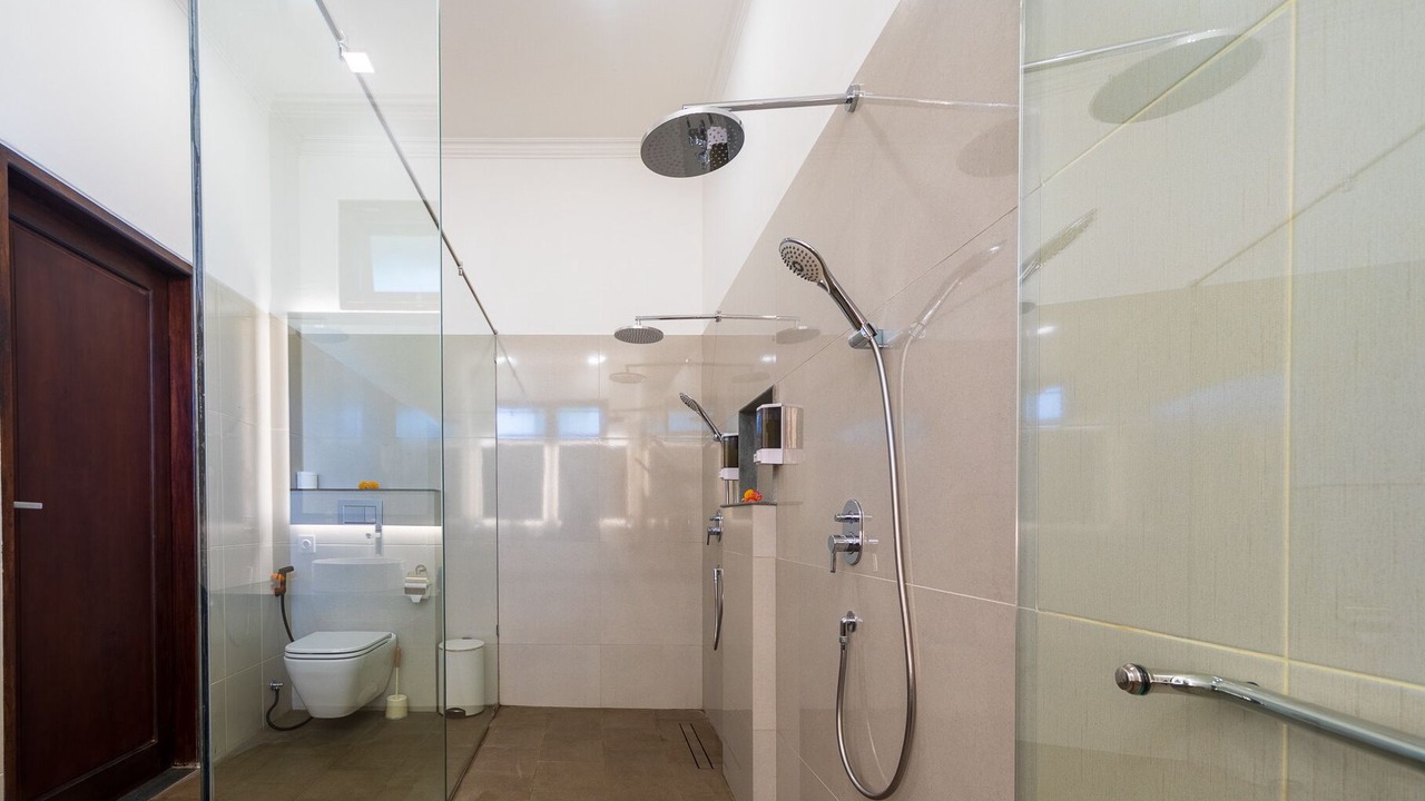 Photo of Bathroom in Dencarik