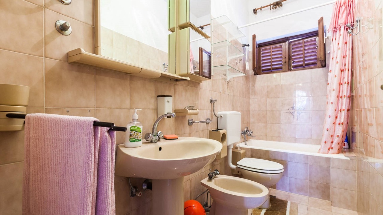 Photo of Bathroom in Kukljica