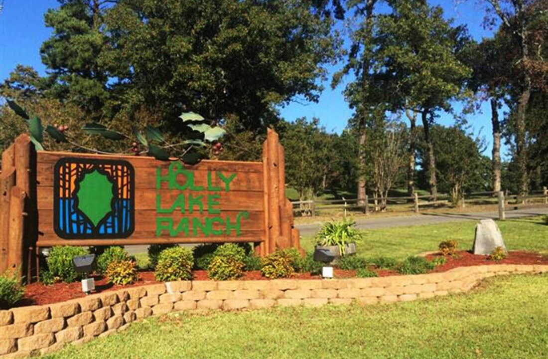 Photo of Outdoor in Holly Lake Ranch