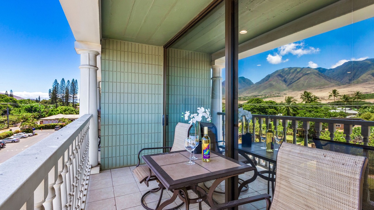 Photo of Outdoor in Historic Lahaina Front Street