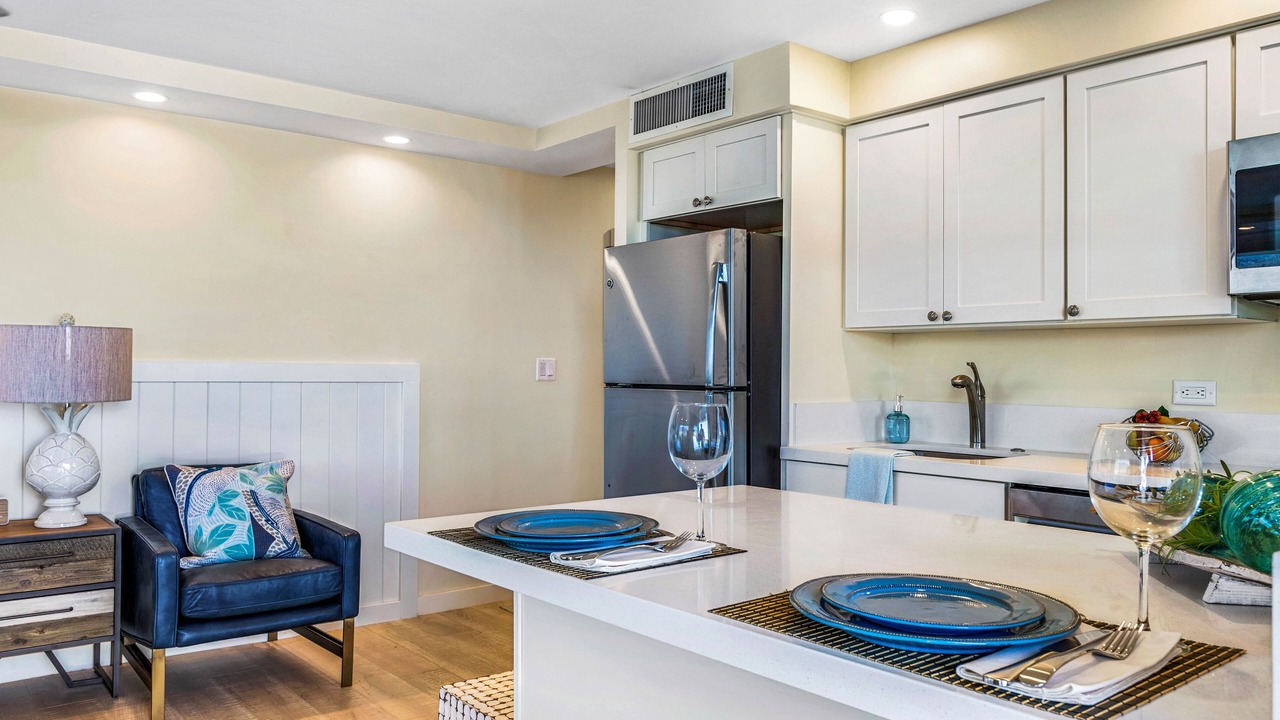 Photo of Kitchen in Historic Lahaina Front Street