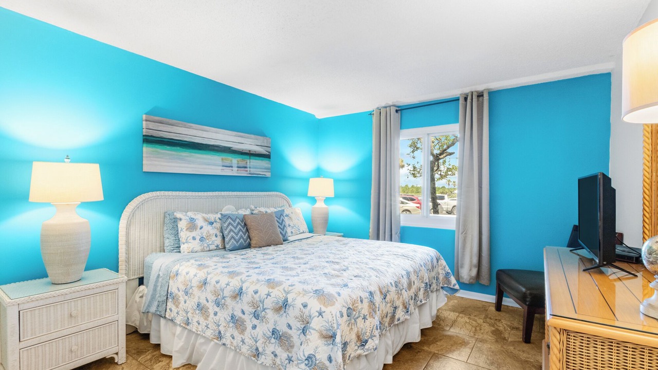 Photo of Bedroom in Orange Beach