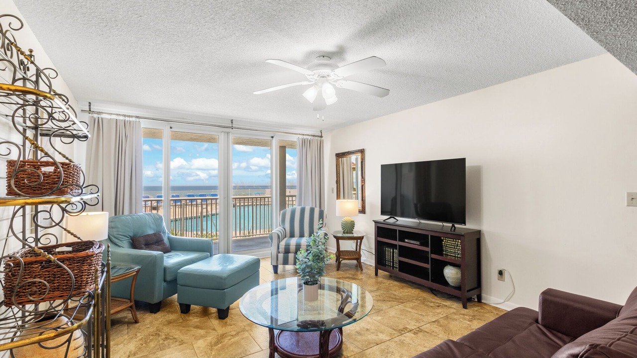 Photo of Livingroom in Orange Beach