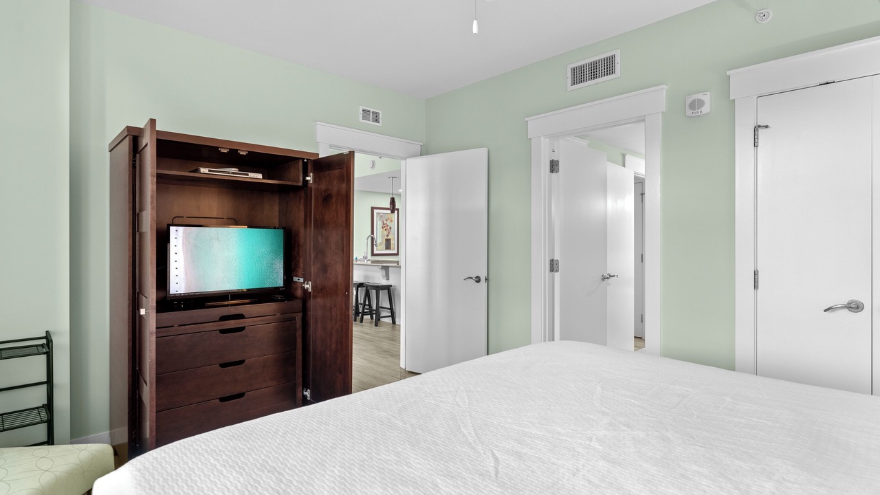 Photo of Bedroom in Baytowne Wharf