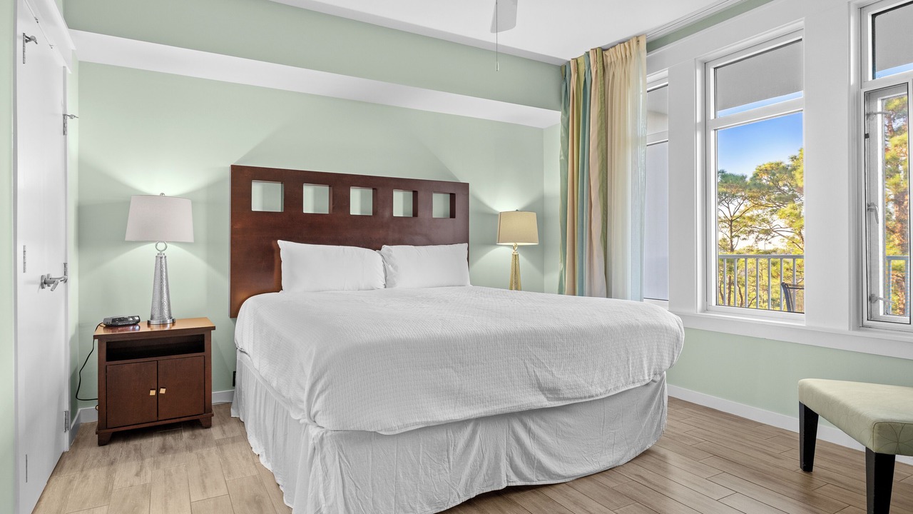 Photo of Bedroom in Baytowne Wharf