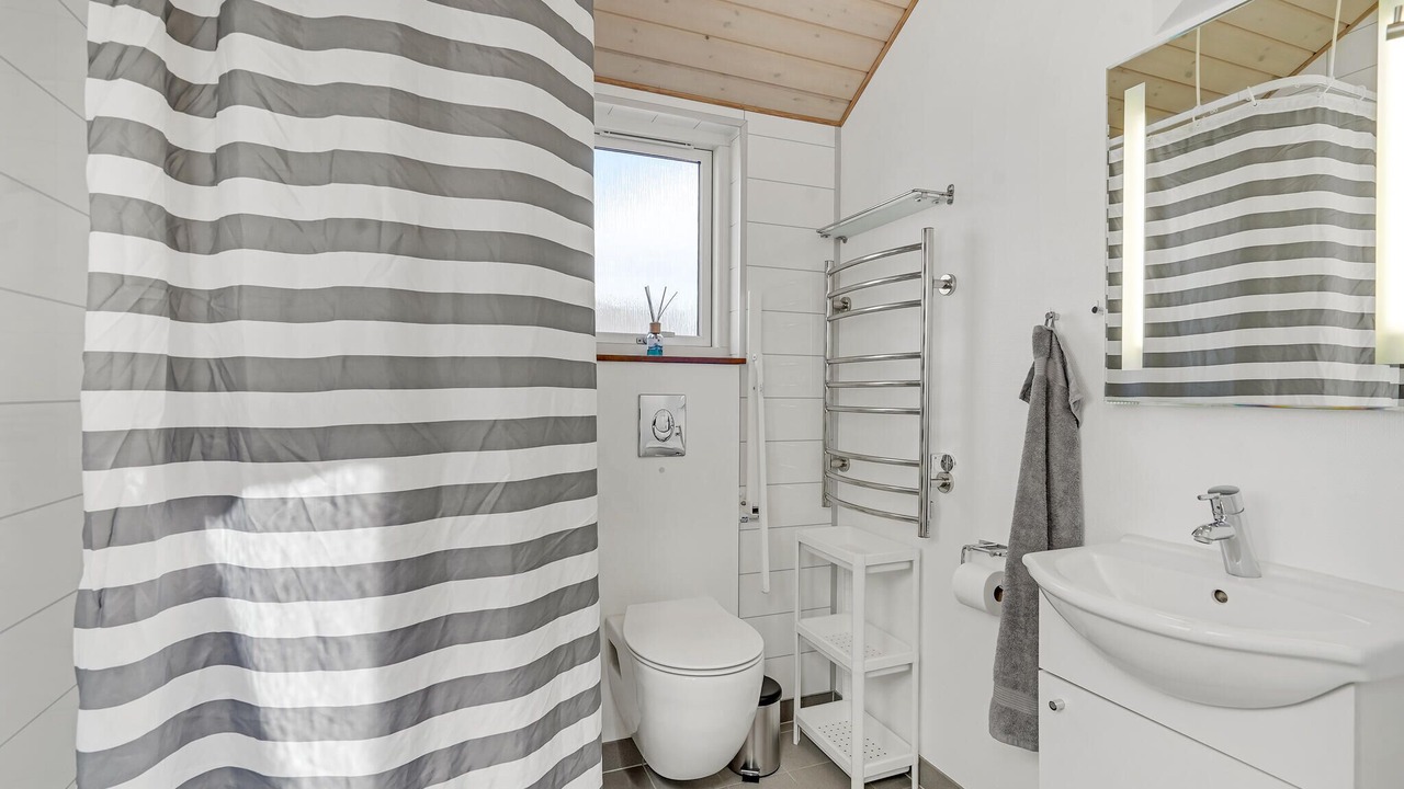 Photo of Bathroom in Spodsbjerg