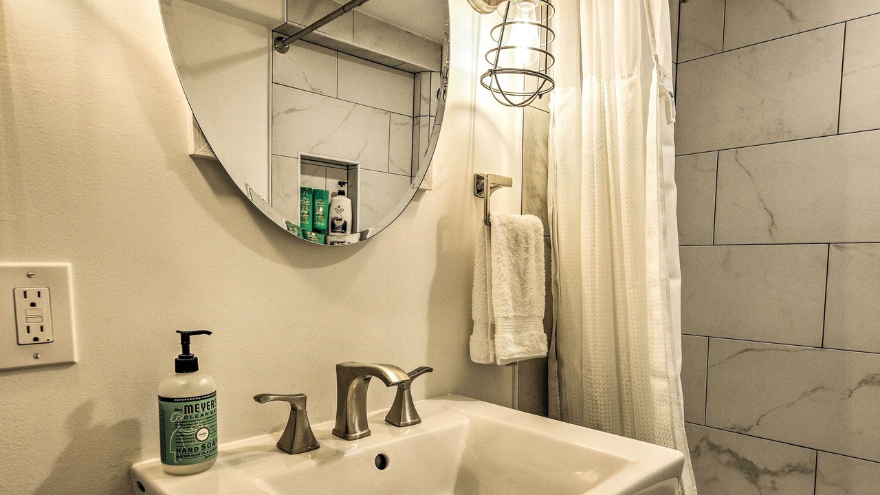 Photo of Bathroom in Arroyo City