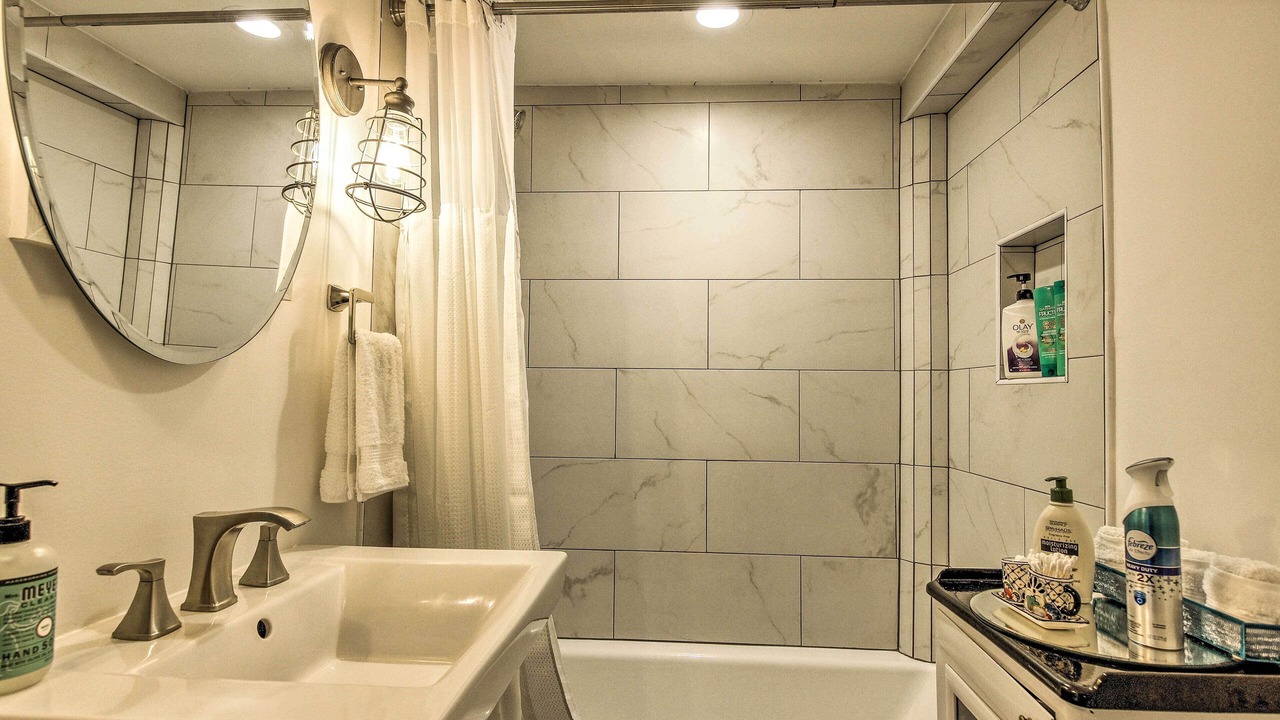 Photo of Bathroom in Arroyo City