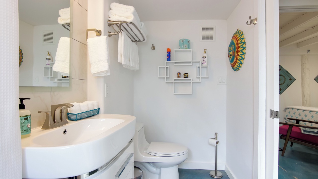 Photo of Bathroom in Arroyo City