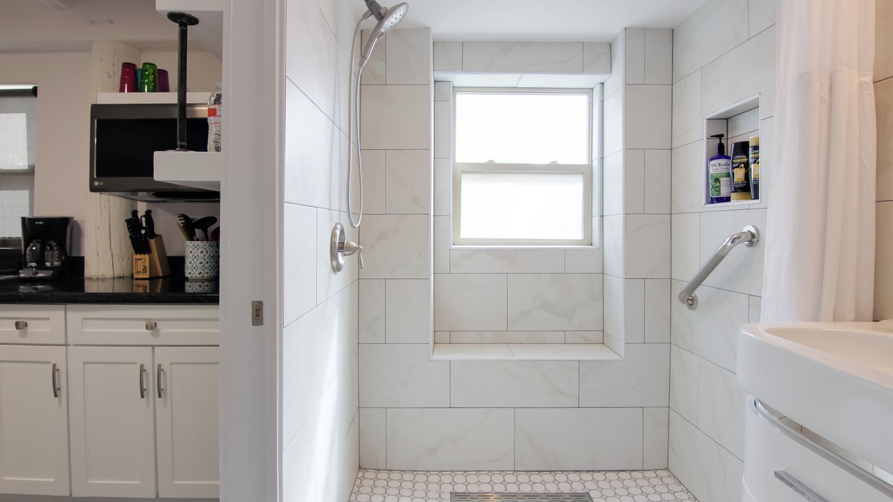 Photo of Bathroom in Arroyo City
