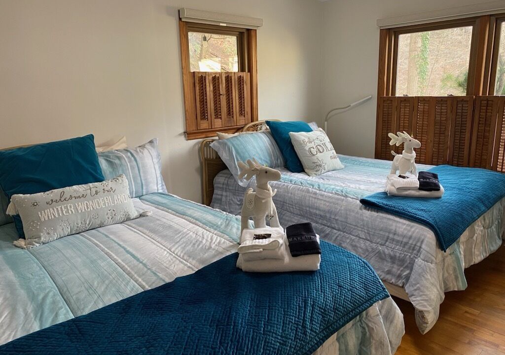 Photo of Bedroom in Macatawa